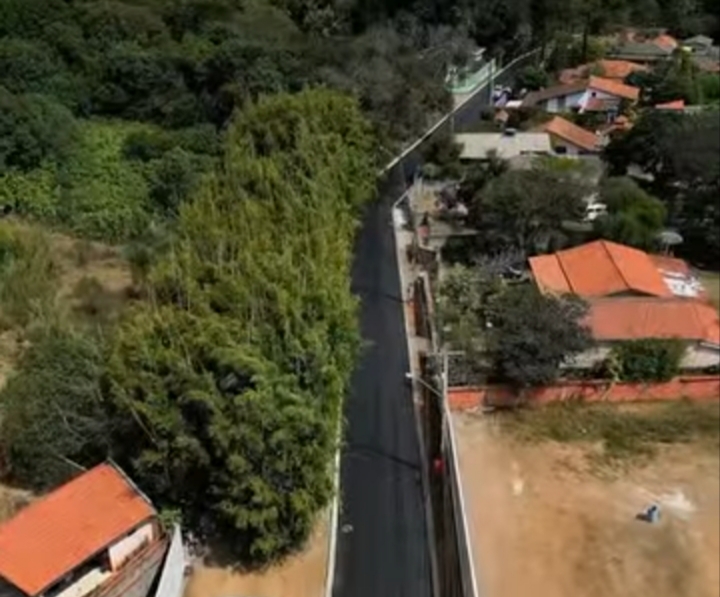 Cabreúva investe R$ 14,2 milhões em recapeamento, drenagem e pavimentação